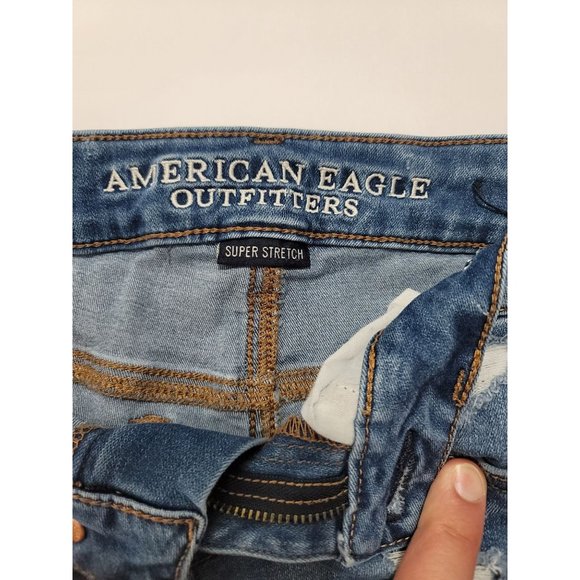 American Eagle Outfitters Super Stretch, Super Low Shortie - Distressed Size 0. - Picture 11 of 11